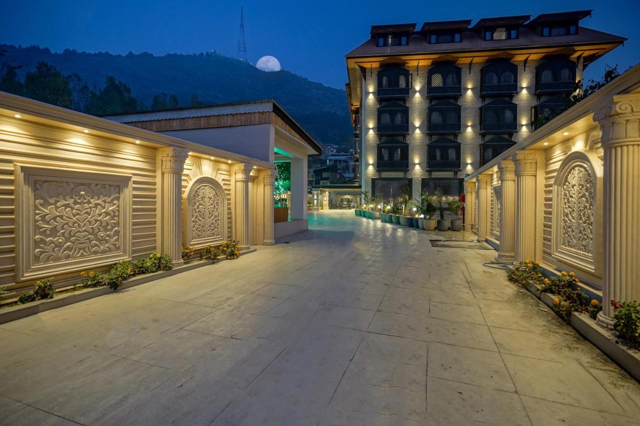Hotel Snowland, Srinagar Exterior photo